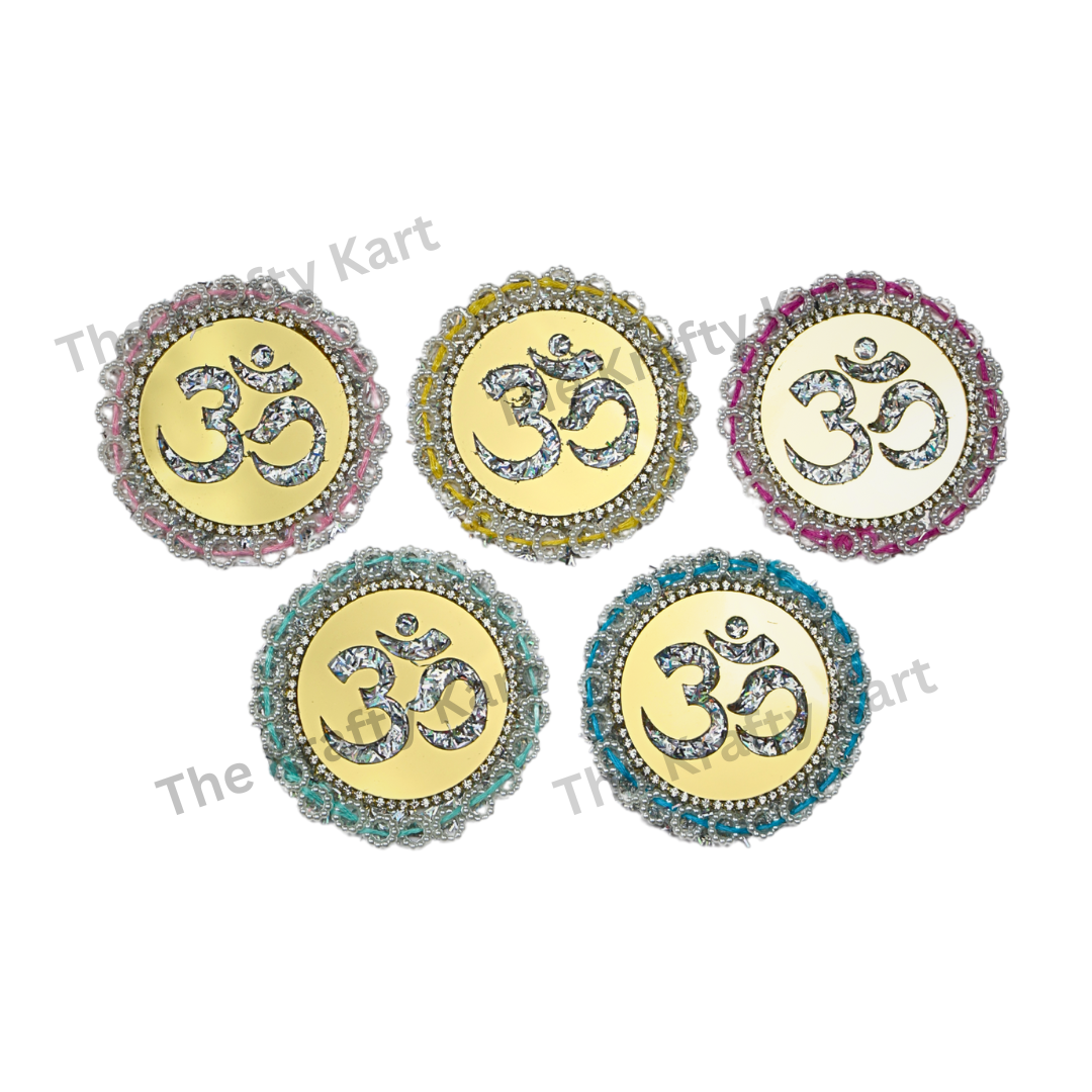 Decorative Items (Om)