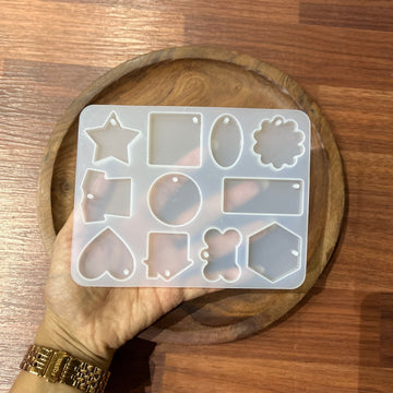 11 IN 1 KEYCHAIN MOULD