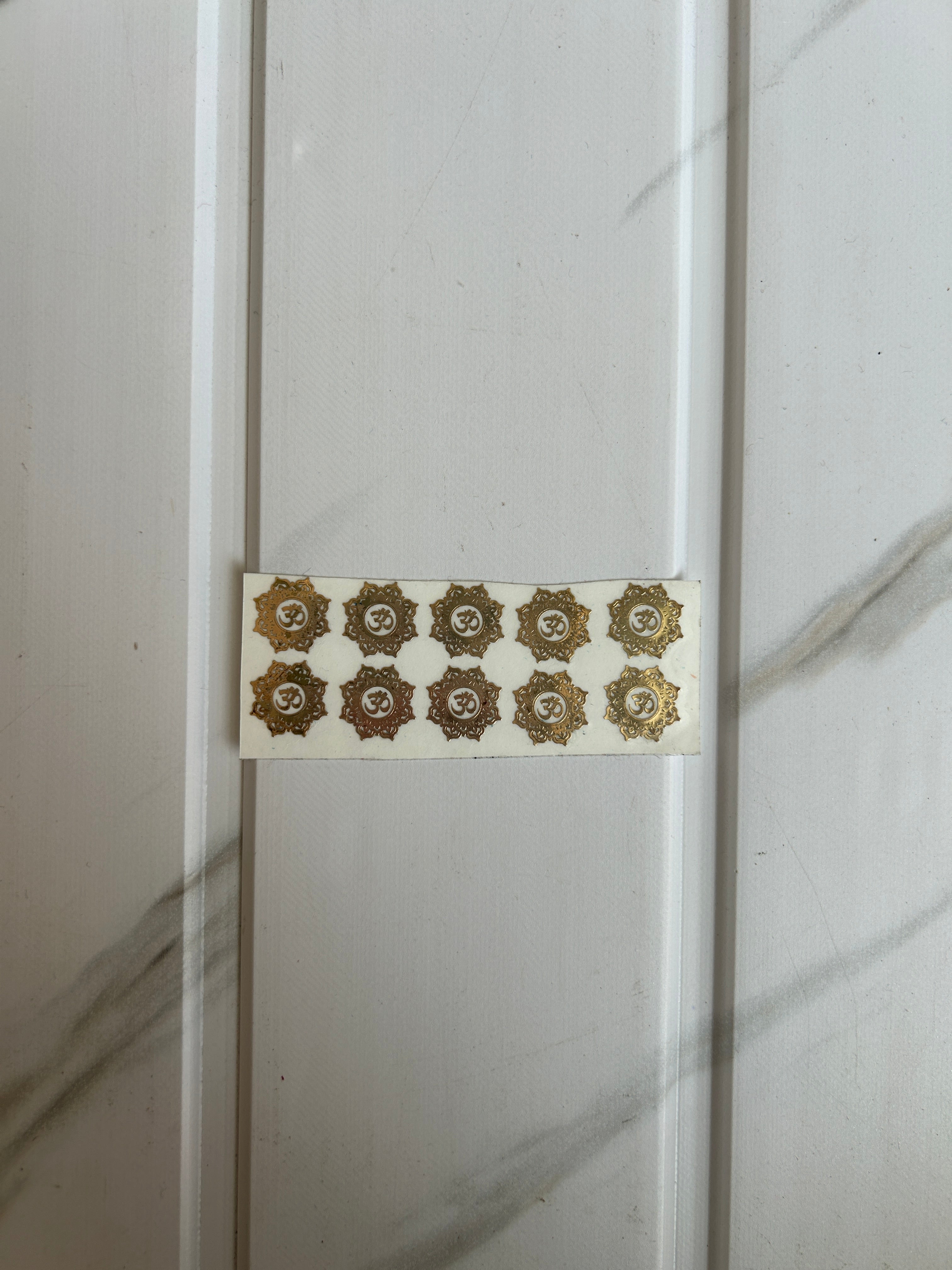 Rakhi Metal Sticker - Om (B)