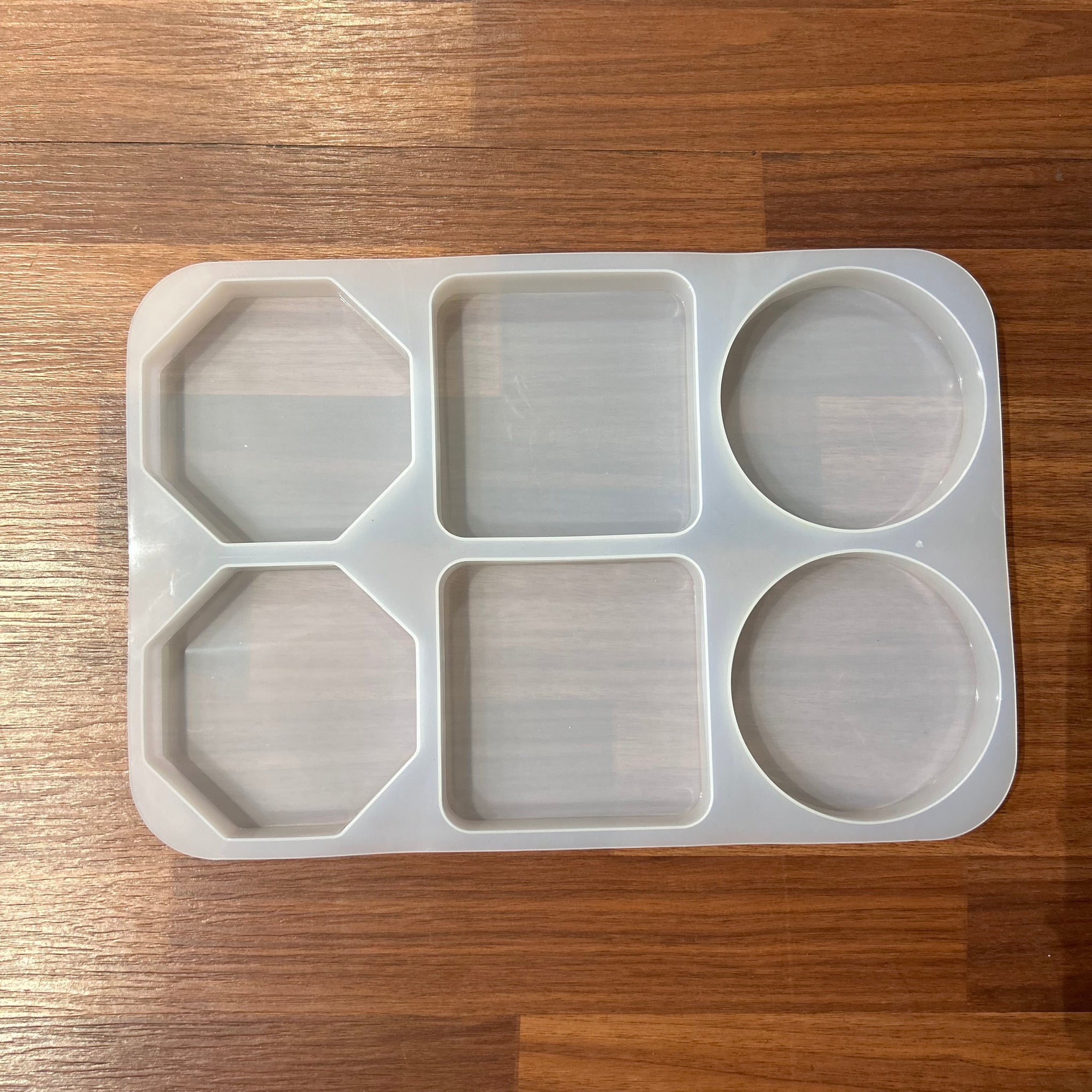 20MM DEEP 6 IN 1 COASTER MOULD