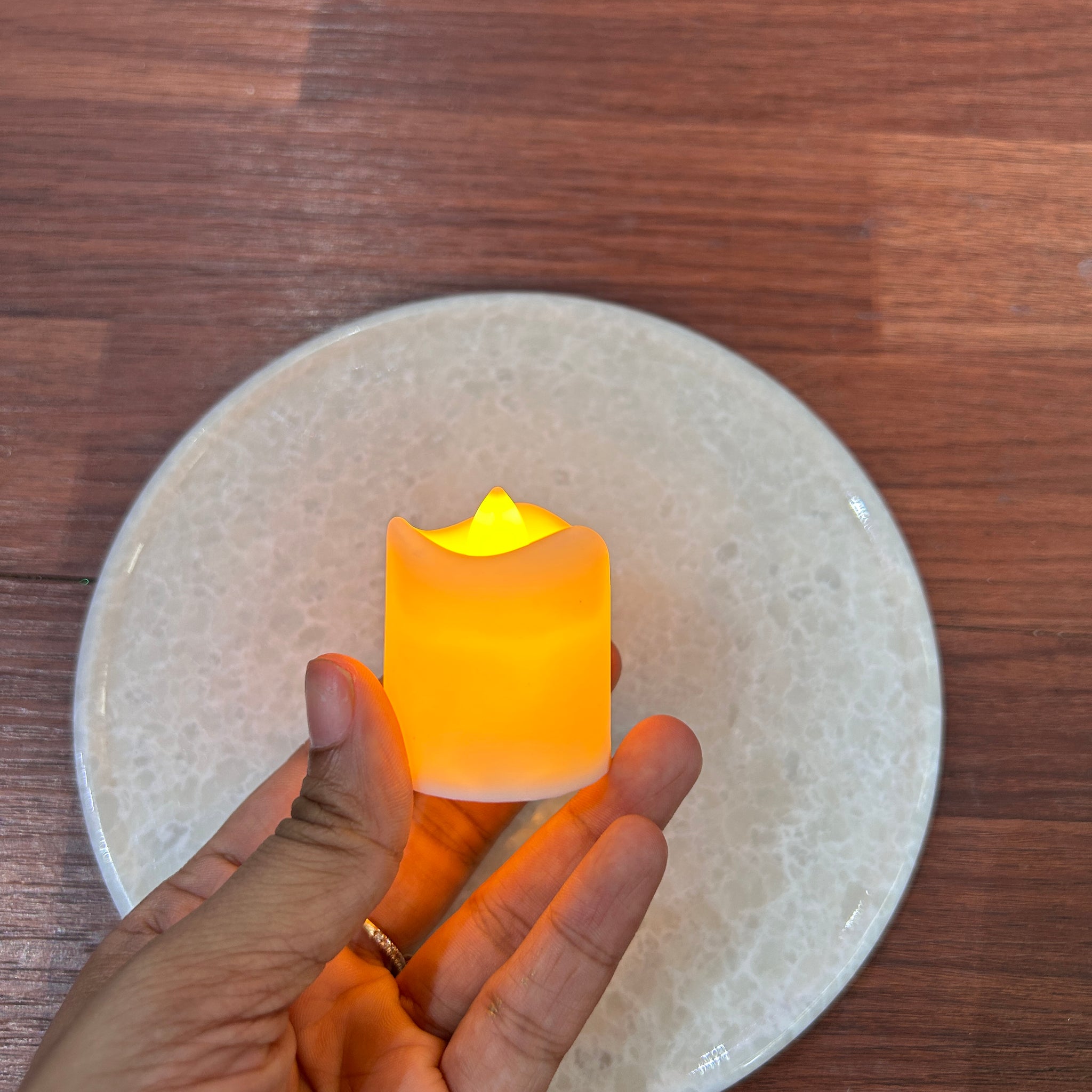 LED T-LIGHT CANDLES (B)