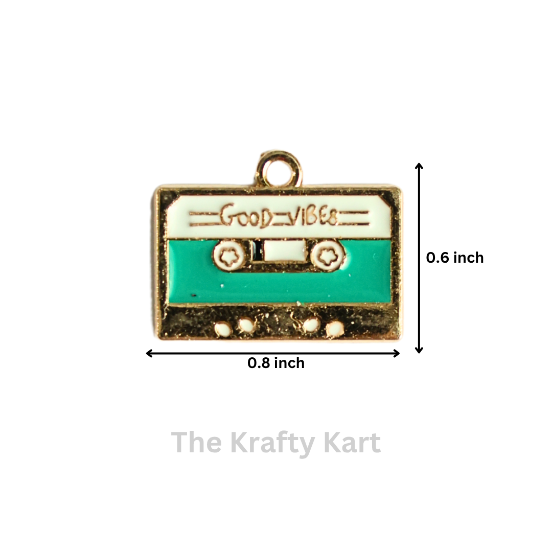 Charm - Retro Cassette (330)