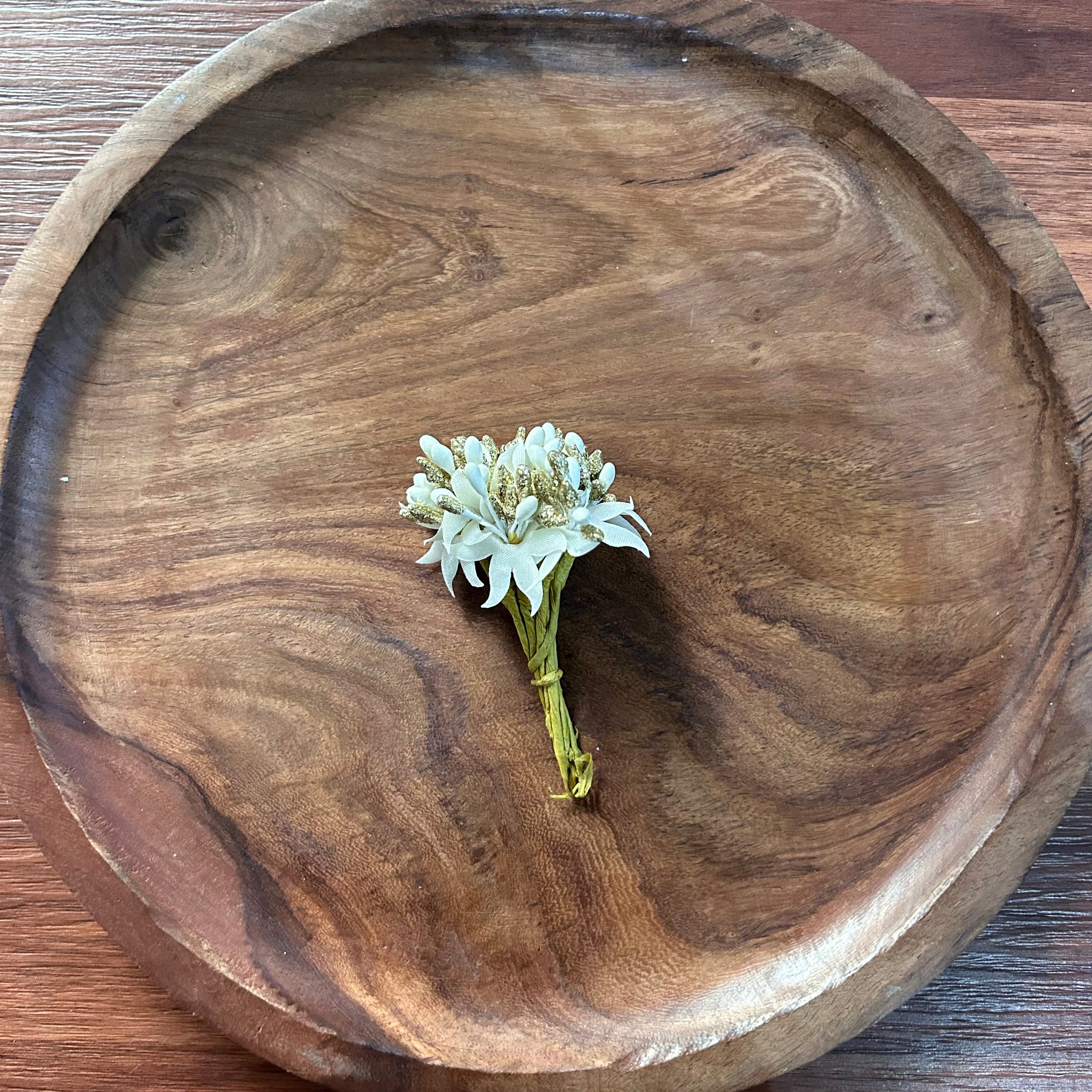 FLOWER BUNCH (WHITE)