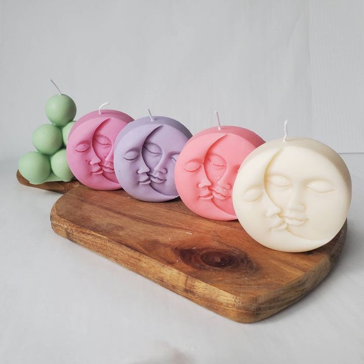 Moon Face Candle Mould