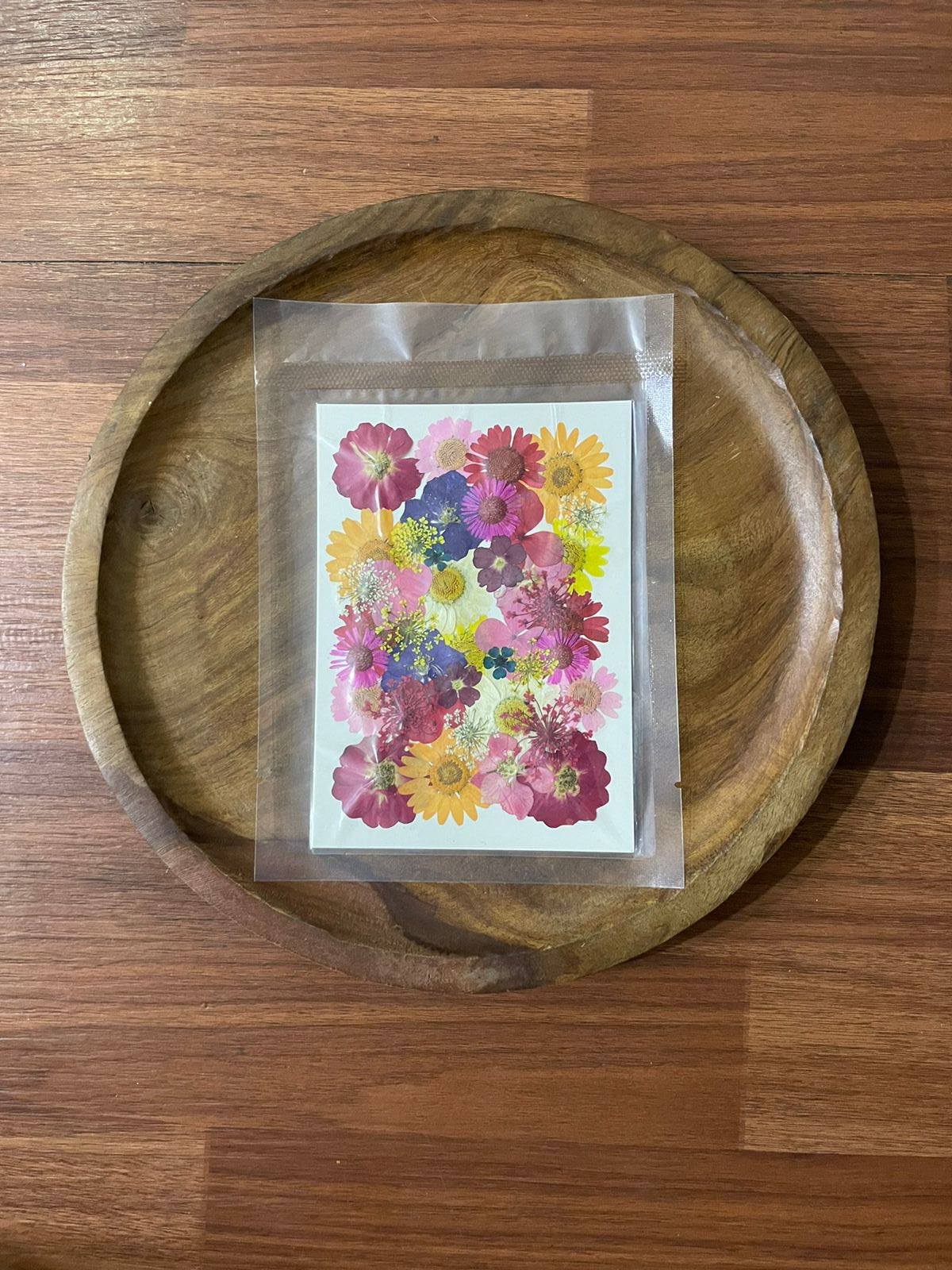 PRESSED FLOWER (K)